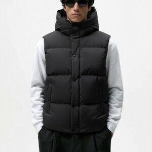 ZARA Men's Hooded Padded Puffer Vest Black Size L NWT